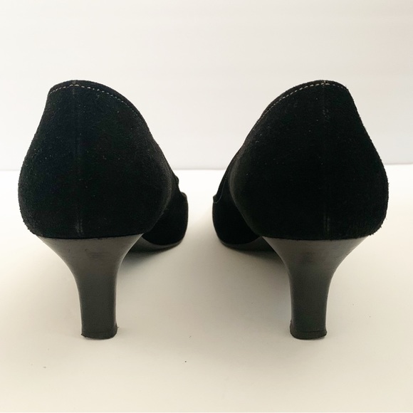 VINTAGE PRADA SUEDE POINTY PLAQUE KITTEN HEEL - Picture 6 of 11